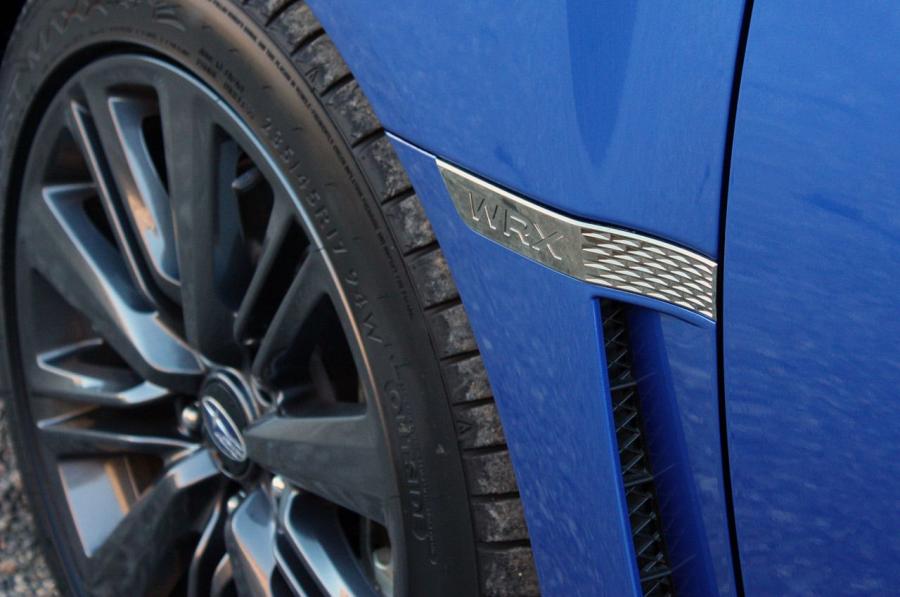  Subaru WRX 2015 года  (фото 16 из 115)
